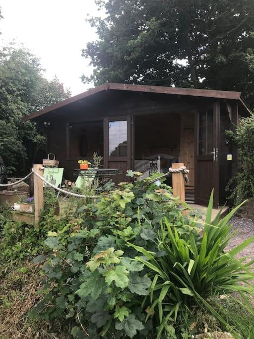 Secret & Secluded Sedlescombe Villa Battle Exterior photo