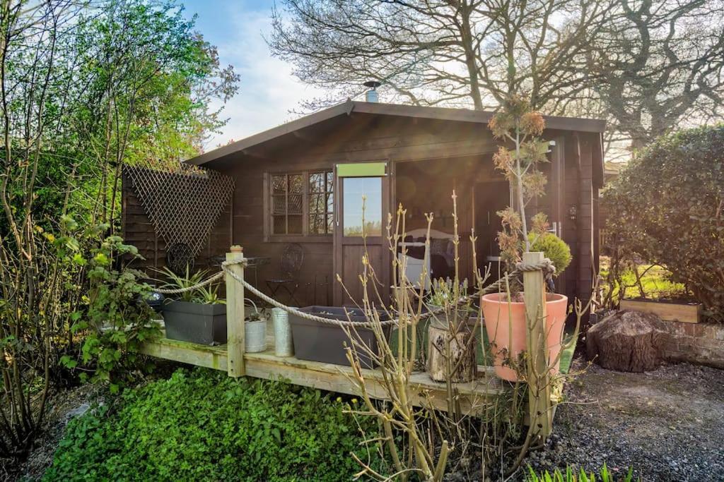 Secret & Secluded Sedlescombe Villa Battle Exterior photo